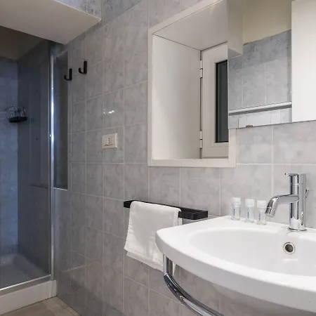 Easyhomes Duomo View Apartamento