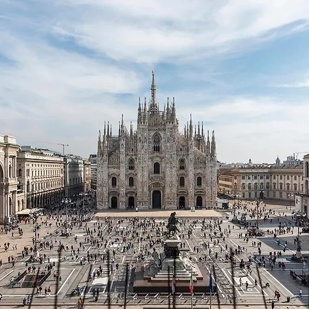 Апартаменты Easyhomes Duomo View *